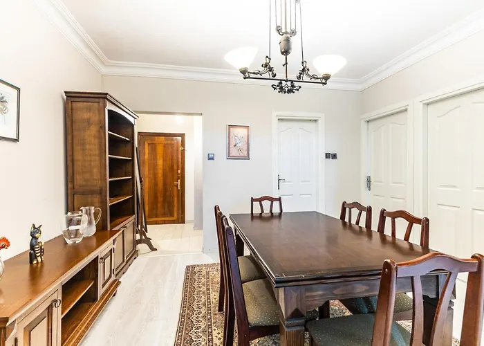 Flat 5 Min To Bagdat Ave 8 Min To Moda In Kadikoy